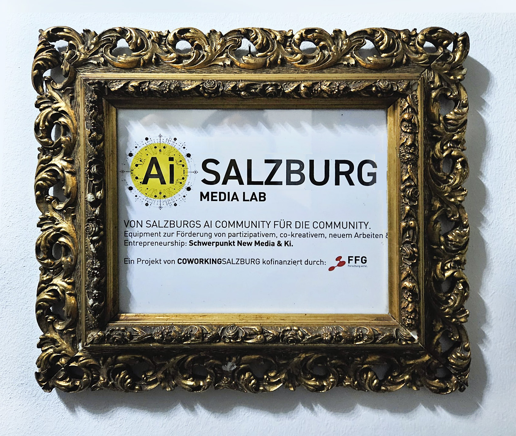 AI Medialab im Coworking Club Salzburg - Schild
